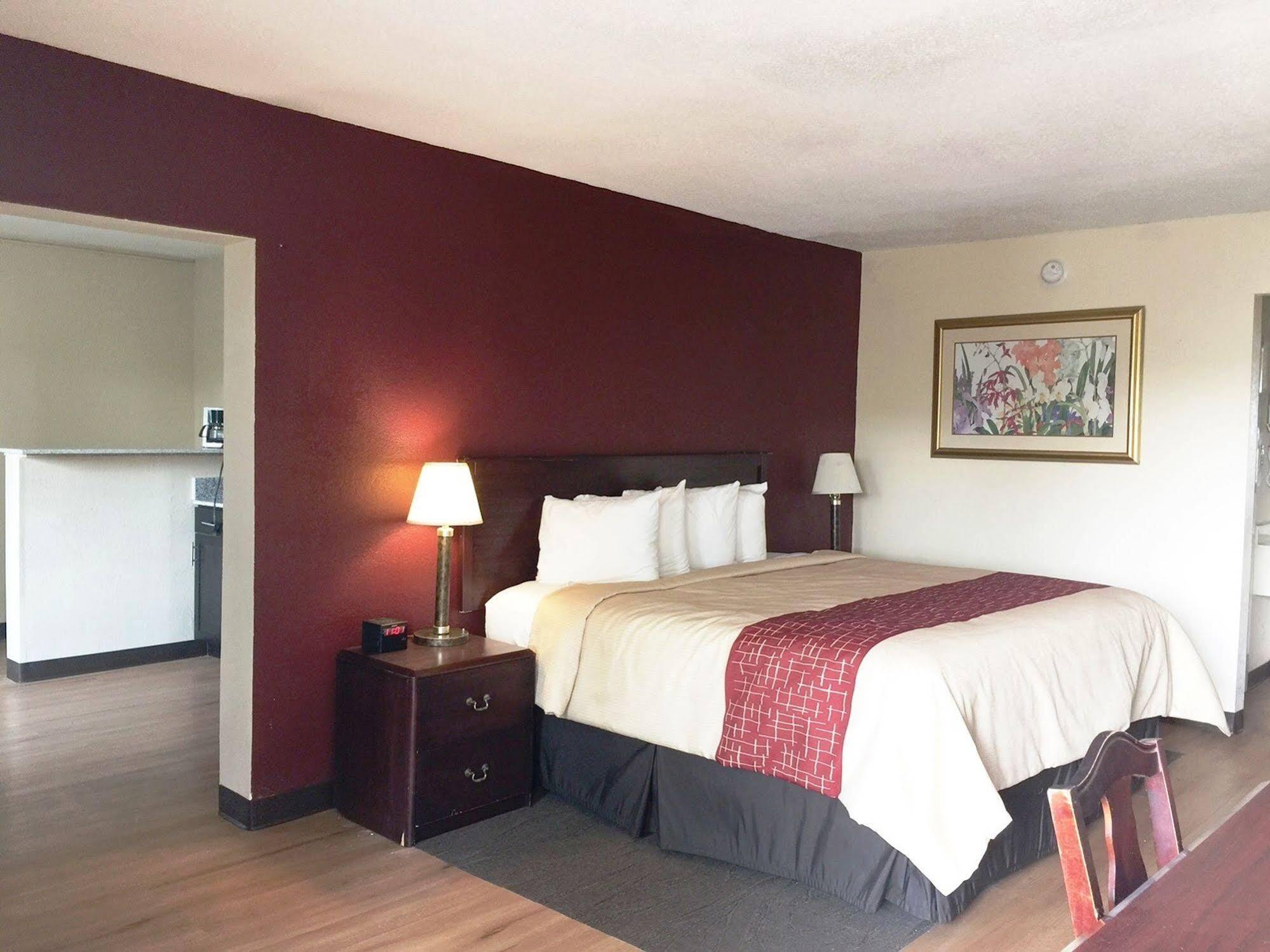 Red Roof Inn & Suites Greenwood, Sc Kültér fotó